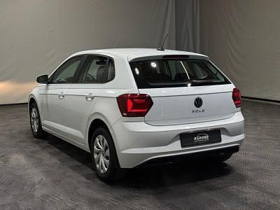 Gebraucht VW Polo Trendline 80 PS (58 kW) 2021 Weiß Kleinwagen
