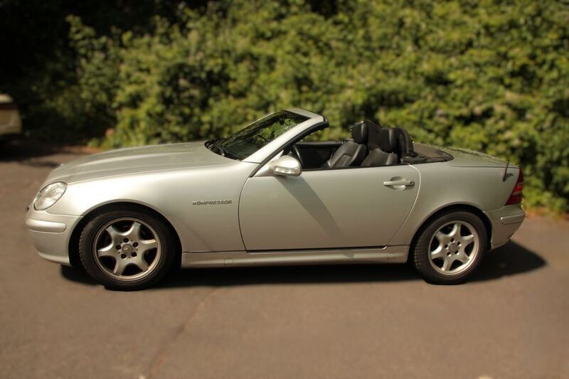 Silber Gebraucht 2002 Mercedes SLK230 Cabrio | 3.950 € (Guter Preis) - Bild 1/4