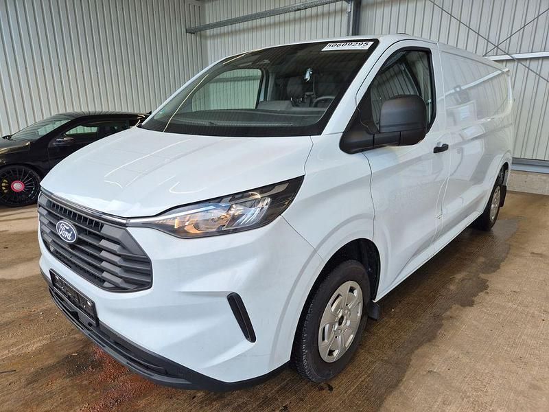 Gebraucht Ford Transit Custom Trend 136 PS (100 kW) 2024 Weiß Van / Kleinbus
