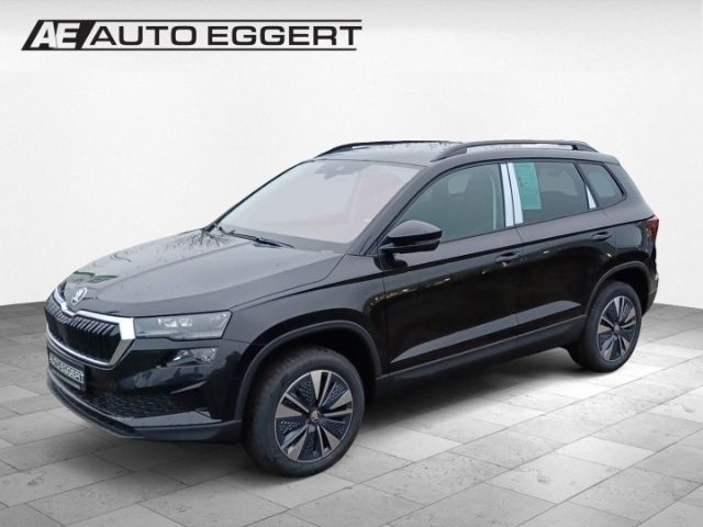 Schwarz Neu 2024 Skoda Karoq Selection SUV | 39.689 € (Teuer) - Bild 1/3