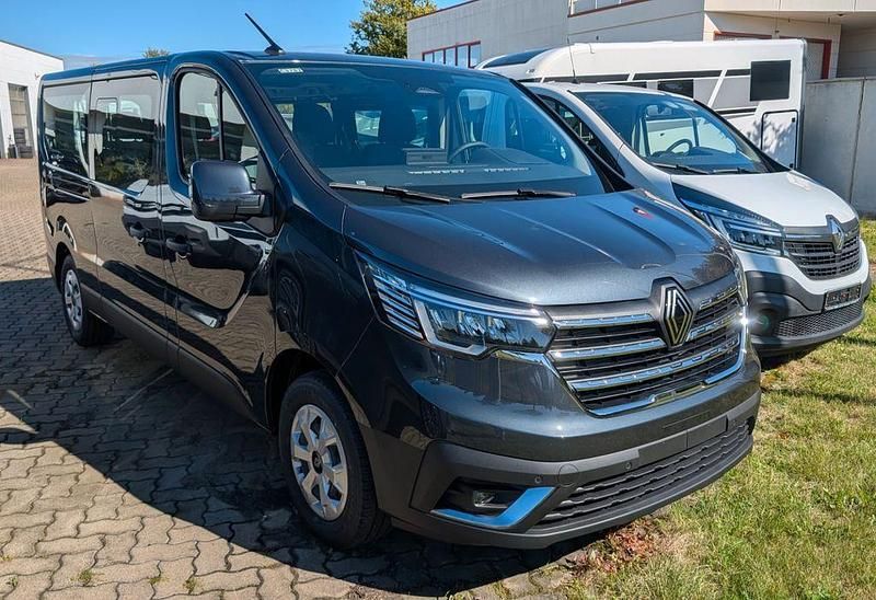 Grau "comete" Neu 2025 Renault Trafic Van | 38.490 € (Fairer Preis) - Bild 1/4