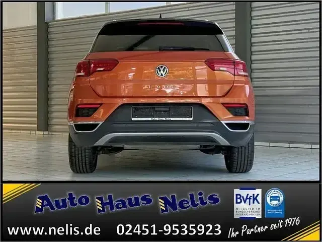 Gebraucht VW T-Roc Style 150 PS (110 kW) 2019 Energeticorangemet SUV