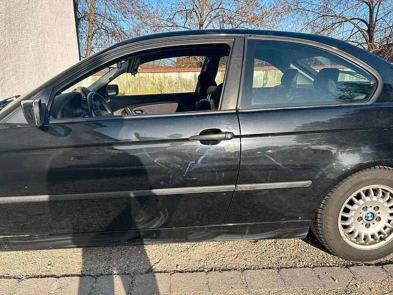 Gebraucht BMW 316 116 PS (85 kW) 2002 Schwarz Coupé