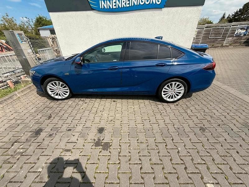 Blau Gebraucht 2018 Opel Insignia Sport Limousine | 11.500 € (Superpreis) - Bild 1/4