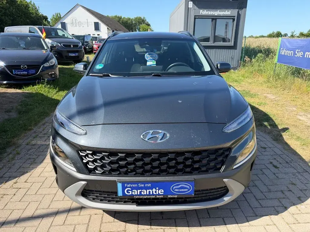 Gebraucht Hyundai Kona Edition 30 105 PS (77 kW) 2022 Schwarz SUV