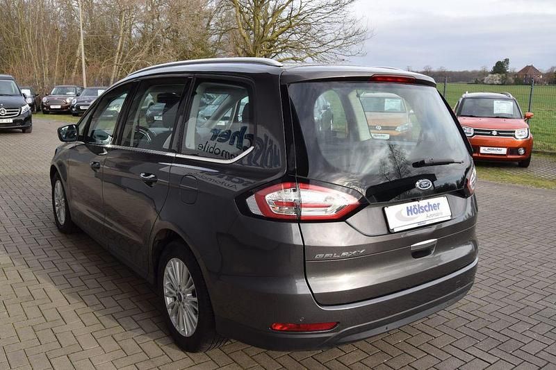 Gebraucht Ford Galaxy 150 PS (110 kW) 2018 Grau Van / Kleinbus