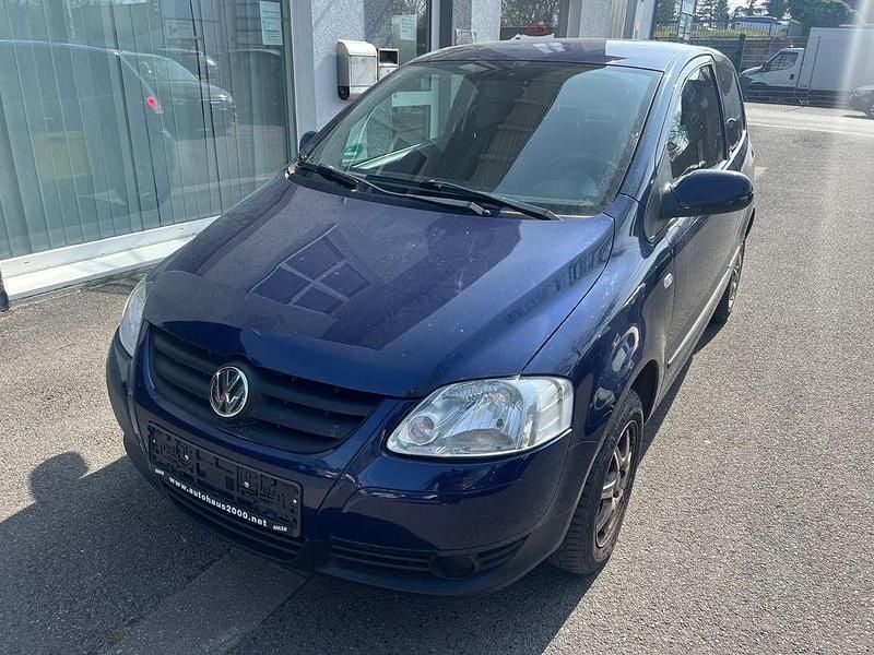 Gebraucht VW Fox 75 PS (55 kW) 2006 Blau Kleinwagen