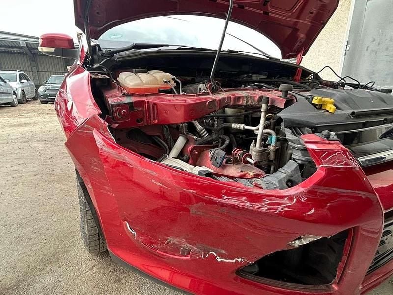 Gebraucht Ford Focus Titanium 101 PS (74 kW) 2013 Limousine