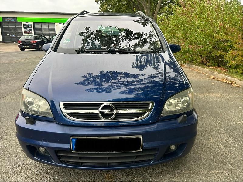 Blau Gebraucht 2005 Opel Zafira Van / Kleinbus | 1.450 € (Guter Preis) - Bild 1/4