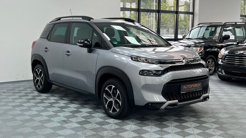 Grau Gebraucht 2022 Citroën C3 Aircross Shine SUV | 14.444 € (Guter Preis) - Bild 1/4