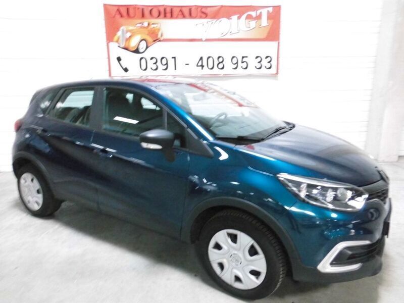 Occasion Renault Captur Life 90 ch (66 kW) 2016 Bleue SUV