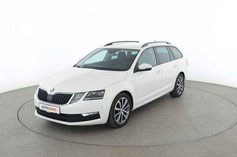 Weiß Gebraucht 2020 Skoda Octavia Soleil Kombi | 18.590 € (Etwas zu teuer) - Bild 1/4