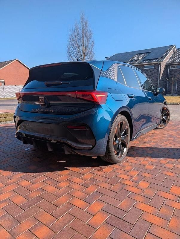 Gebraucht Cupra Born 169 kW (231 PS) 2025 Blau Kleinwagen