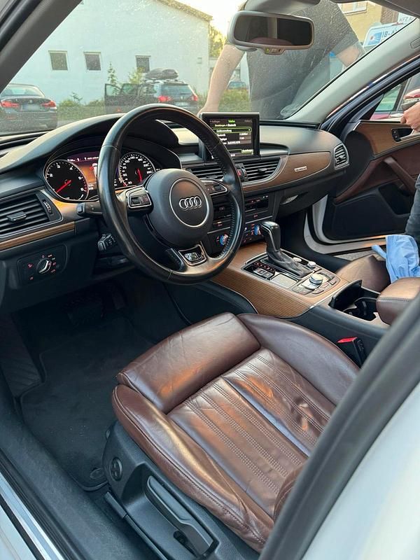Second-hand Audi A6 218 CP (160 kW) 2016 Alb Break