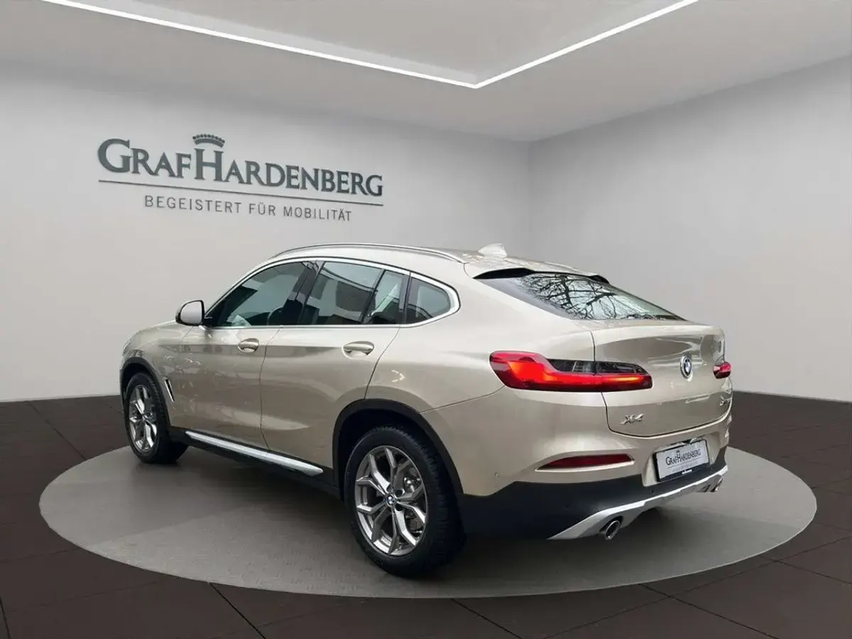 Gebraucht BMW X4 xLine 286 PS (210 kW) 2021 Gelb SUV