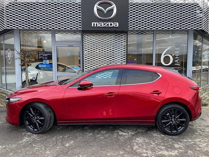 Gebraucht Mazda 3 Selection 179 PS (131 kW) 2021 Soul red crystal m Limousine