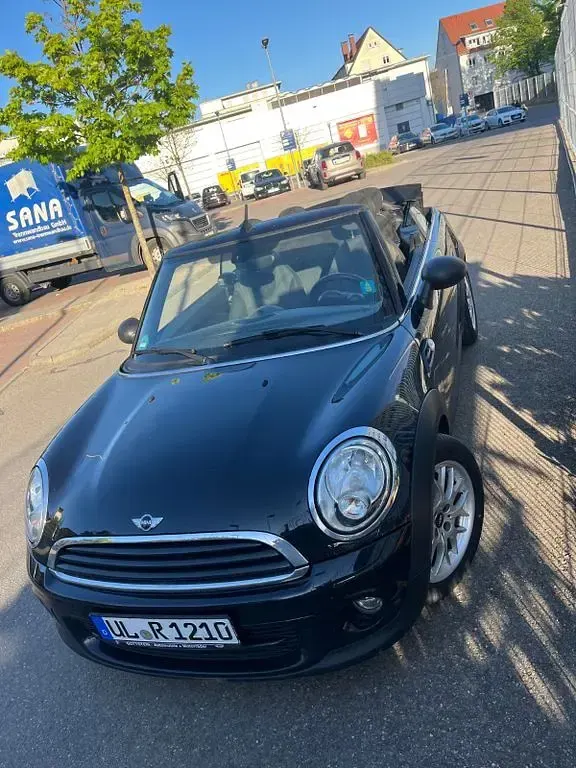 Gebraucht Mini One Cabriolet 98 PS (72 kW) 2015 Schwarz Cabrio