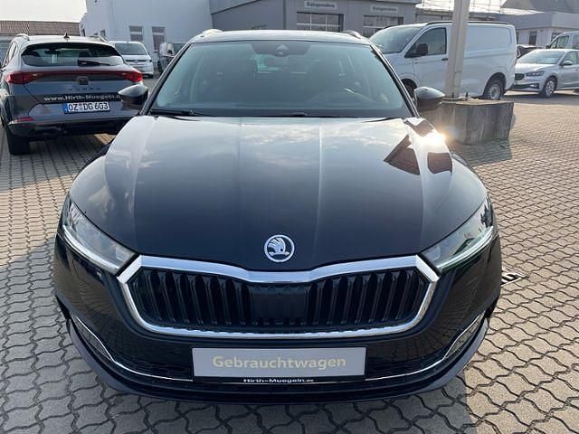 Gebraucht Skoda Octavia First Edition 150 PS (110 kW) 2021 Schwarz metallic Kombi