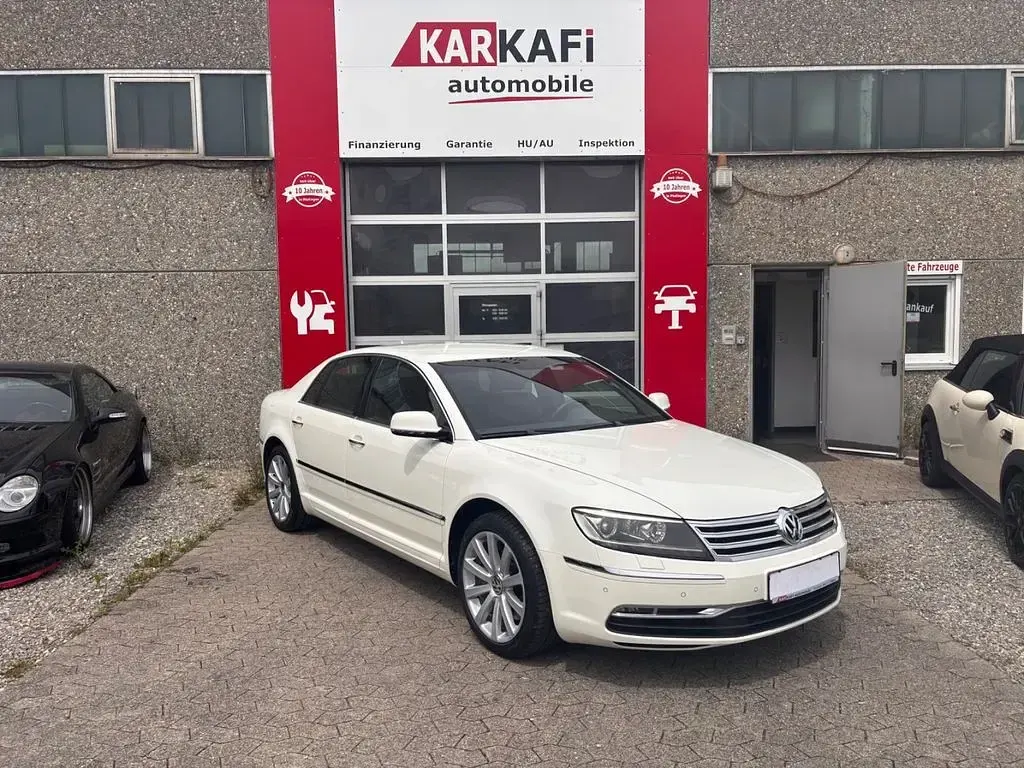 Gebraucht VW Phaeton 239 PS (175 kW) 2012 Weiß Limousine