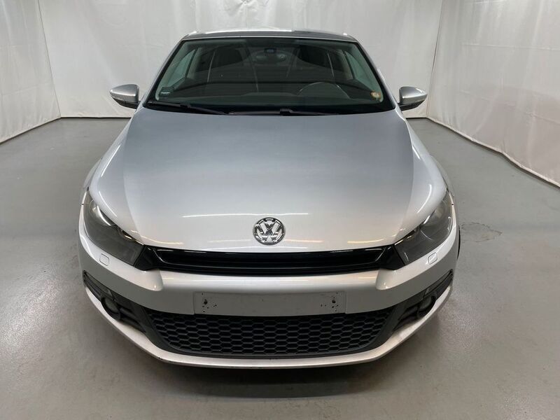 Grau Gebraucht 2009 VW Scirocco Team Coupé | 3.475 € (Guter Preis) - Bild 1/4