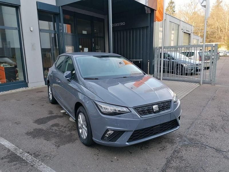 Neu Seat Ibiza Reference 80 PS (58 kW) 2025 Grau Limousine