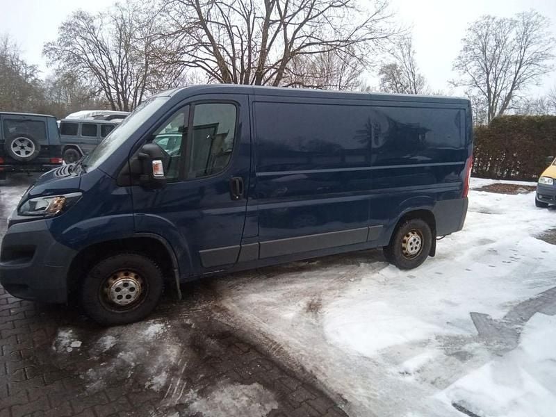 Gebraucht Peugeot Boxer Comfort 131 PS (96 kW) 2014 Blau Van