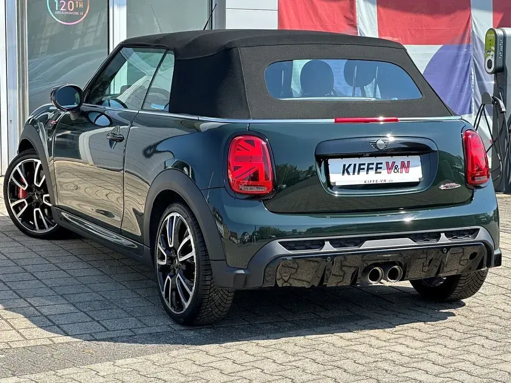Gebraucht Mini John Cooper Works Cabriolet 231 PS (169 kW) 2022 Grün Cabrio