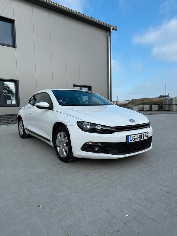 Weiß Gebraucht 2009 VW Scirocco Coupé | 5.500 € (Guter Preis) - Bild 1/4