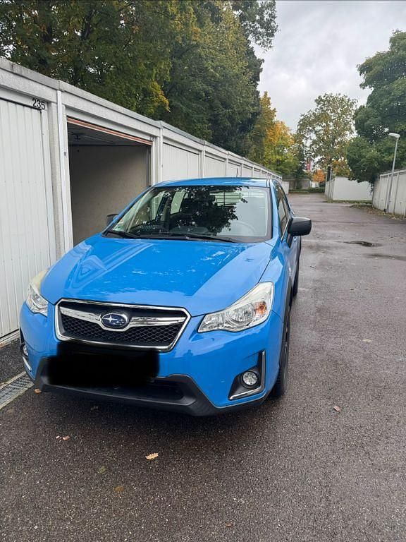 Blau Gebraucht 2017 Subaru XV Trend SUV | 15.500 € (Teuer) - Bild 1/4
