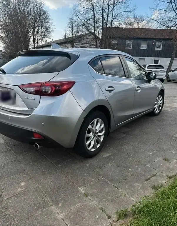 Gebraucht Mazda 3 Sports-Line 150 PS (110 kW) 2015 Grau Limousine