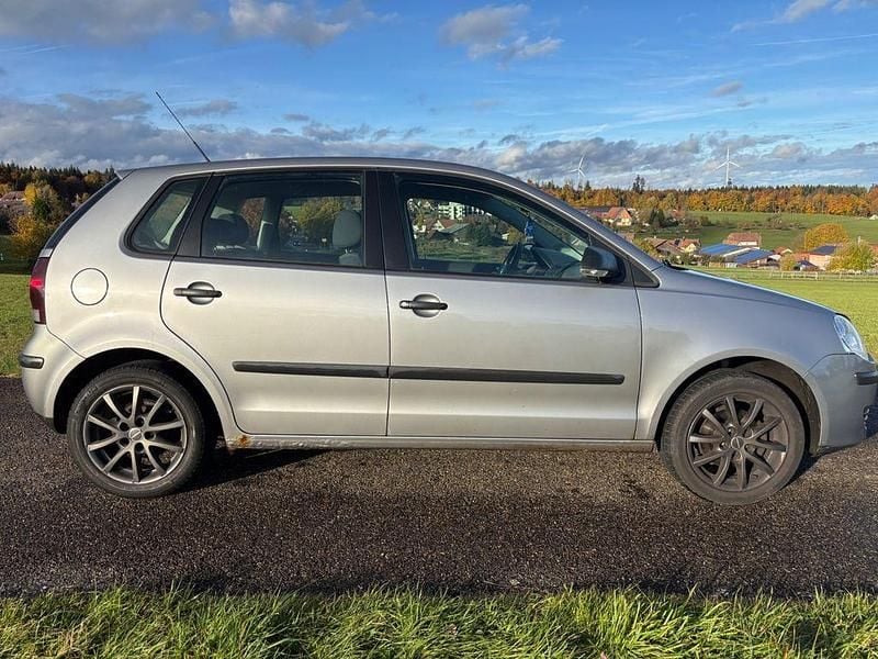 Gebraucht VW Polo Highline 86 PS (63 kW) 2009 Silber Kleinwagen