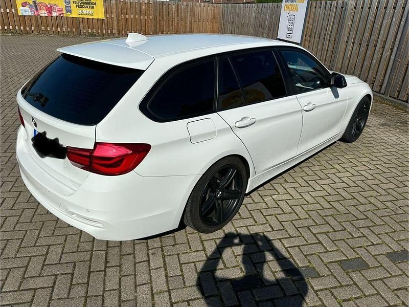 Gebraucht BMW 316 Performance 116 PS (85 kW) 2015 Weiß Kombi
