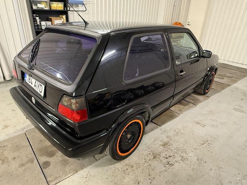 Gebraucht VW Golf II GTI 129 PS (94 kW) 1988 Schwarz Kleinwagen