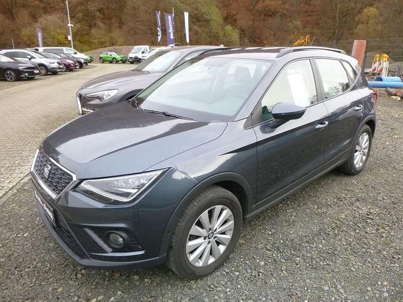 Silber Gebraucht 2019 Seat Arona Style SUV | 16.990 € (Fairer Preis) - Bild 1/4