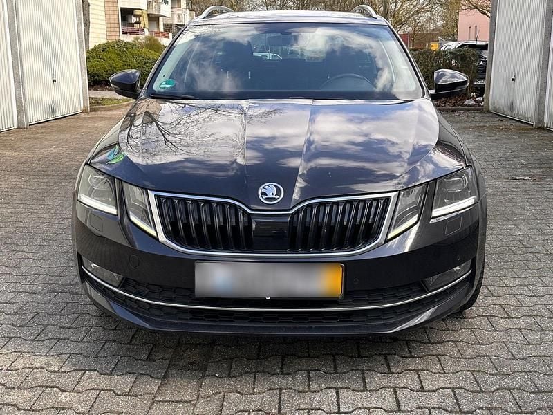 Gebraucht Skoda Octavia 116 PS (85 kW) 2018 Schwarz Kombi