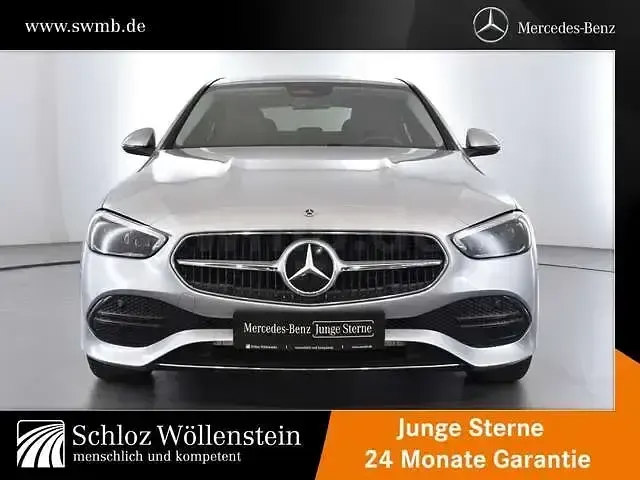 Gebraucht Mercedes C200 Avantgarde 204 PS (150 kW) 2025 Silber Limousine