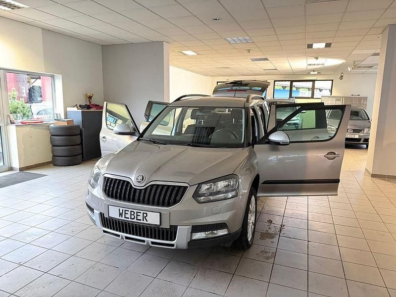 Gebraucht Skoda Yeti Ambition 140 PS (102 kW) 2014 Beige SUV