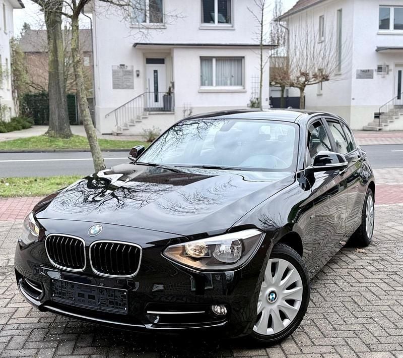 Schwarz Gebraucht 2012 BMW 116 Sport Line Kleinwagen | 6.500 € (Guter Preis) - Bild 1/4