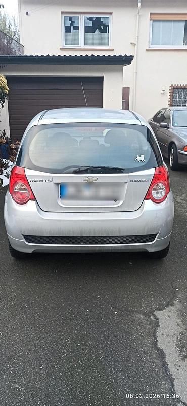 Gebraucht Chevrolet Aveo 100 PS (73 kW) 2010 Silber Kleinwagen