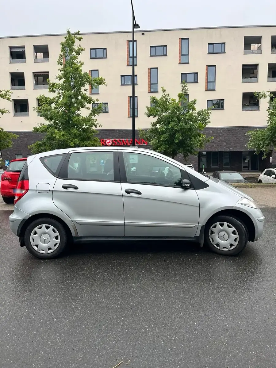 Usata Mercedes A170 115 CV (84 kW) 2006 Grigio Utilitaria