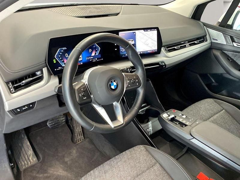 Gebraucht BMW 220 150 PS (110 kW) 2025 Weiß Limousine
