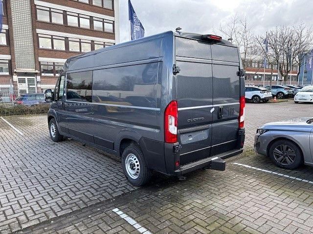 Neu Fiat Ducato 179 PS (131 kW) 2026 Grauschwarz Van