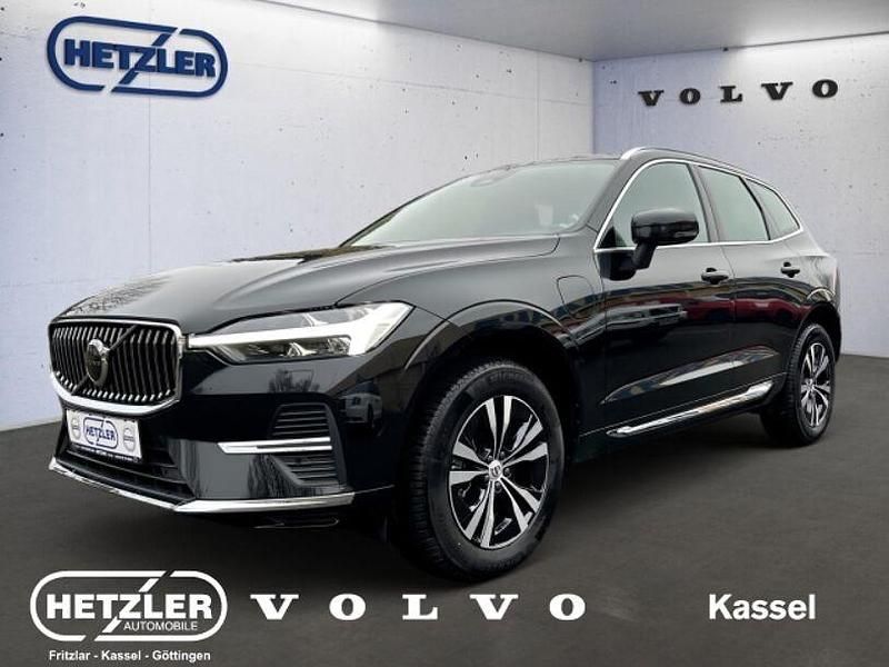 Black stone, solid / solid Gebraucht 2025 Volvo XC60 Core SUV | 58.950 € (Etwas zu teuer) - Bild 1/4