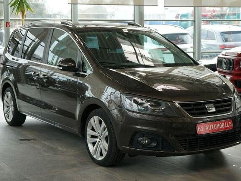 Gebraucht Seat Alhambra Style Plus 184 PS (135 kW) 2015 Braun Van / Kleinbus