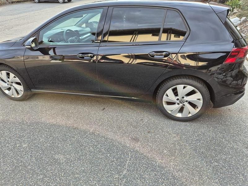 Gebraucht VW Golf VIII United 131 PS (96 kW) 2021 Schwarz Limousine