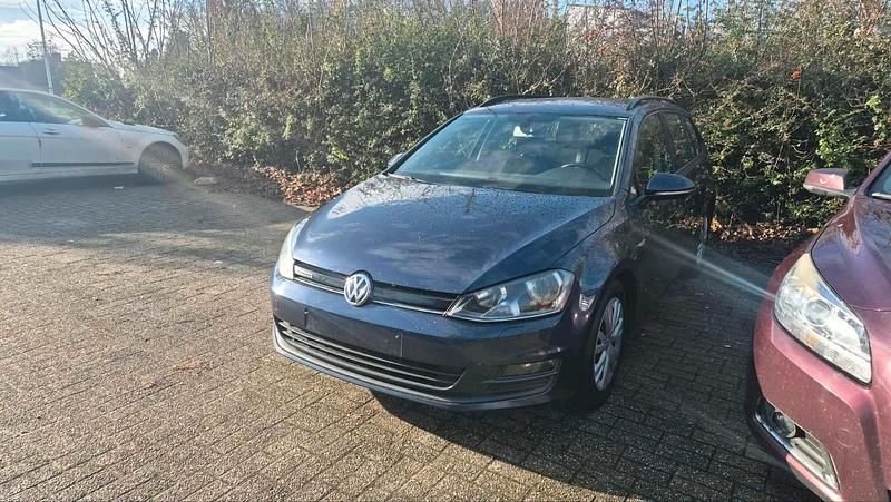 Gebraucht VW Golf VII 110 PS (80 kW) 2015 Blau Kombi