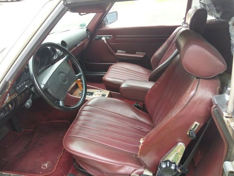 Gebraucht Mercedes 560 288 PS (211 kW) 1986 Gold Cabrio