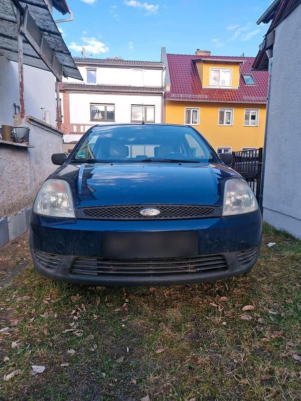 Gebraucht Ford Fiesta 55 PS (40 kW) 2004 Blau Kleinwagen