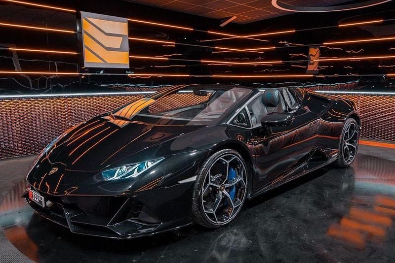 Schwarz Gebraucht 2020 Lamborghini Huracán Cabrio | 309.900 € (Fairer Preis) - Bild 1/4