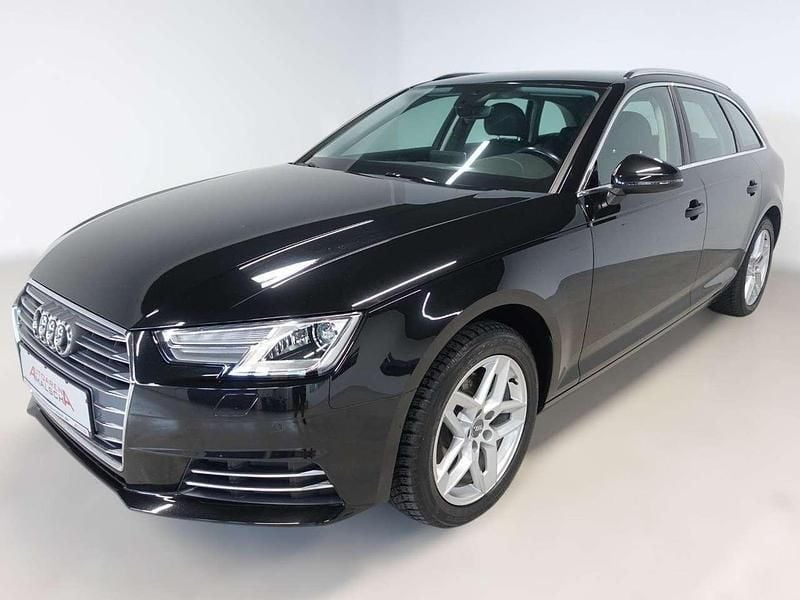 Mythosschwarz metallic Gebraucht 2018 Audi A4 Sport Kombi | 19.490 € (Fairer Preis) - Bild 1/4